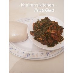 A picture of Efo Riro(miyar soyaye alayaho) and tuwo shikafa.