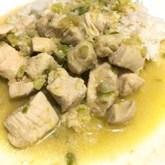 A picture of Chicken in orange sauce.