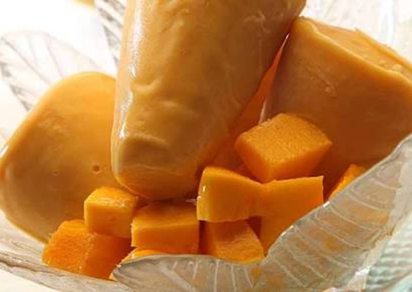Mango kulfi
