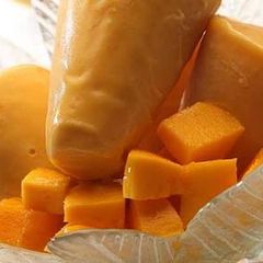 A picture of Mango kulfi.