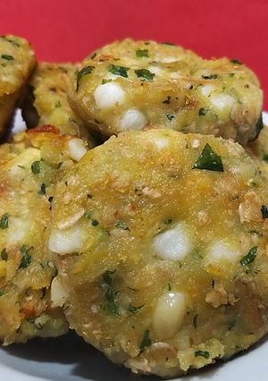 Una foto de Mini Cakes de Batata y Maíz Blanco