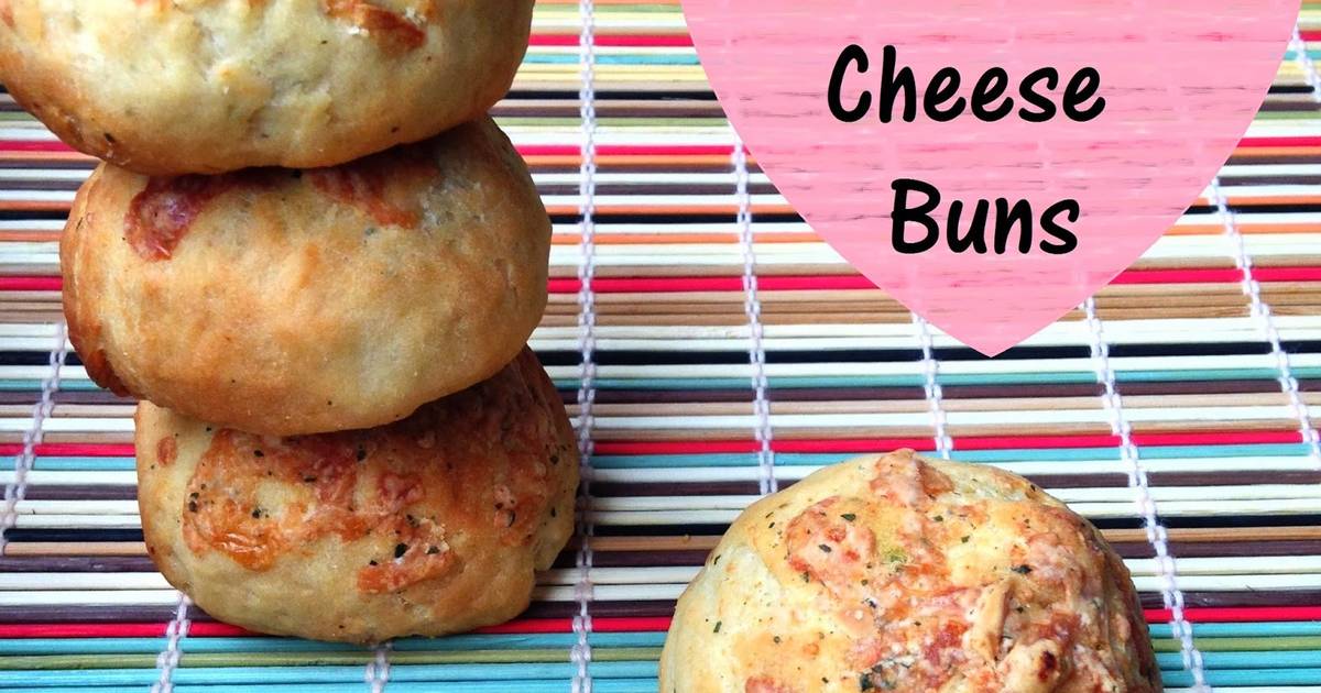 Stuffed Cheese Buns Recipe by Beula Pandian Thomas - Cookpad