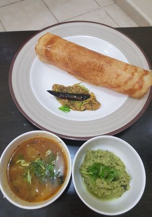 A picture of Instant Paper rava dosa.