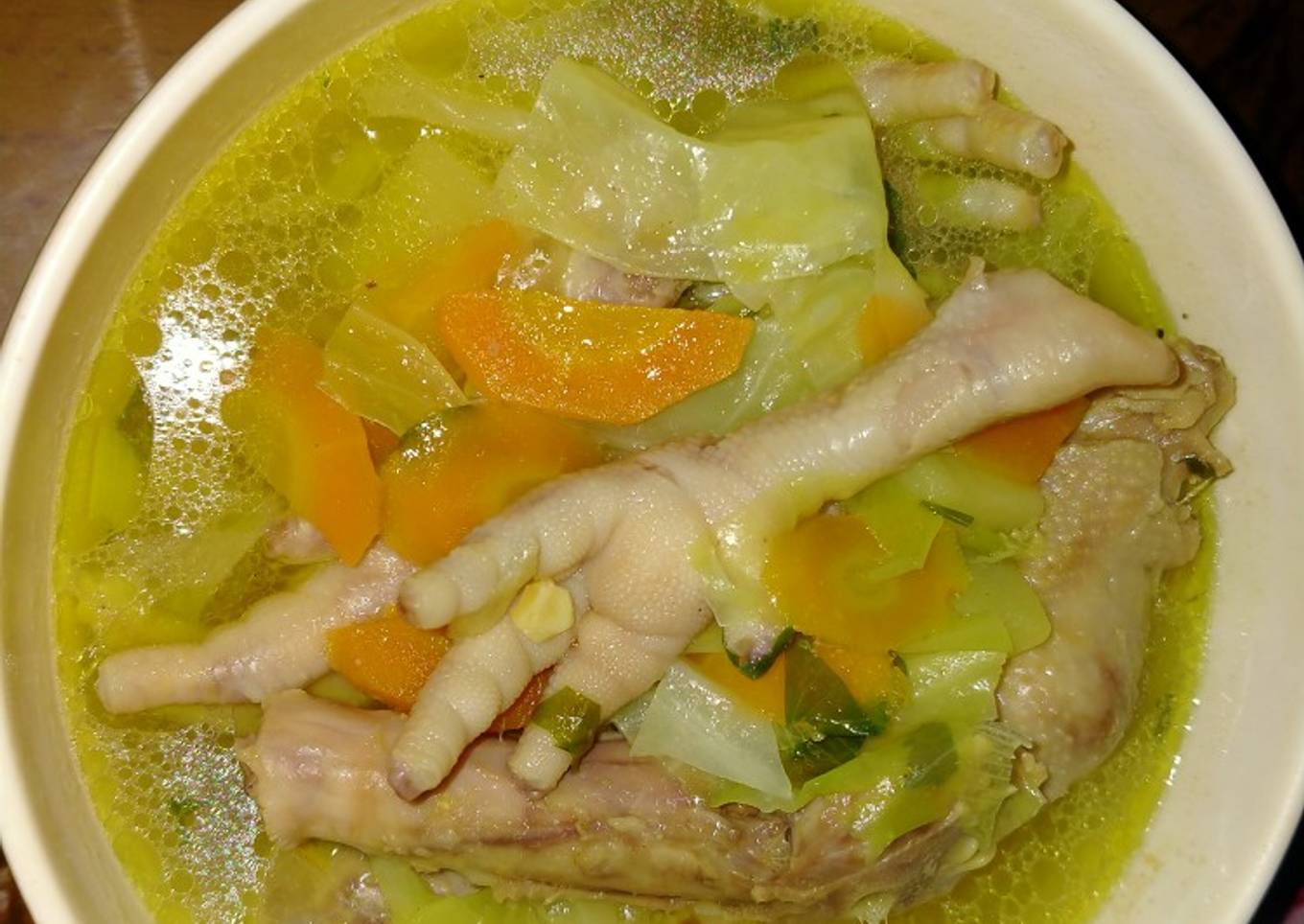 Sop ceker + kepala Ayam