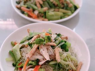 Bún xào chay