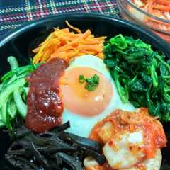 รูปของ Bibimbap dengan Geot-Jeori