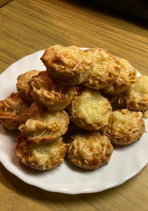 Fokhagymás - sajtos pogácsa recept fotója