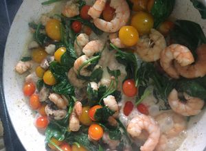 Una foto de Camarones veggies
