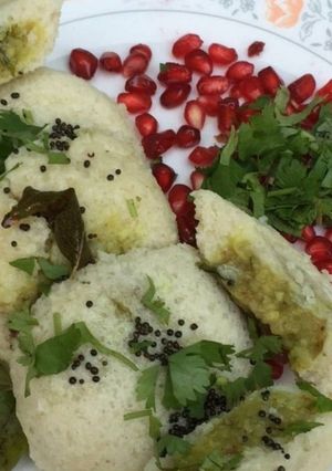 A picture of Potato stuff idli.