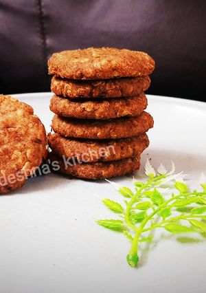 A picture of Ragi Oats Cookies.