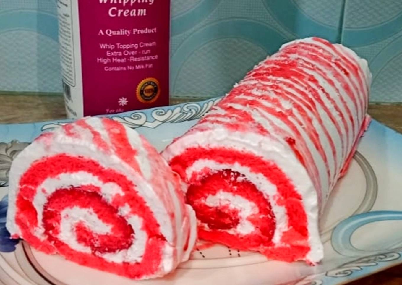 Strawberry Swiss roll