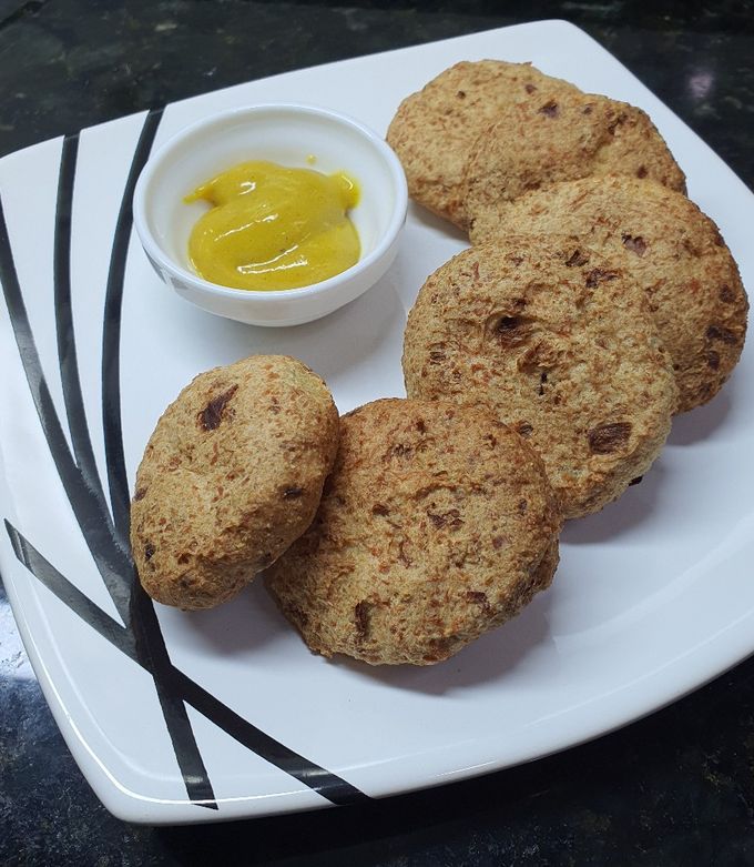Una foto de Nuggets de avena, papa y pollo en airfryer