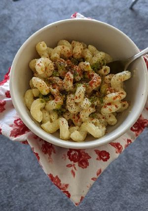 Una foto de Mac'n' Cheese con crema de Cajú (Cashew nuts o anacardos)