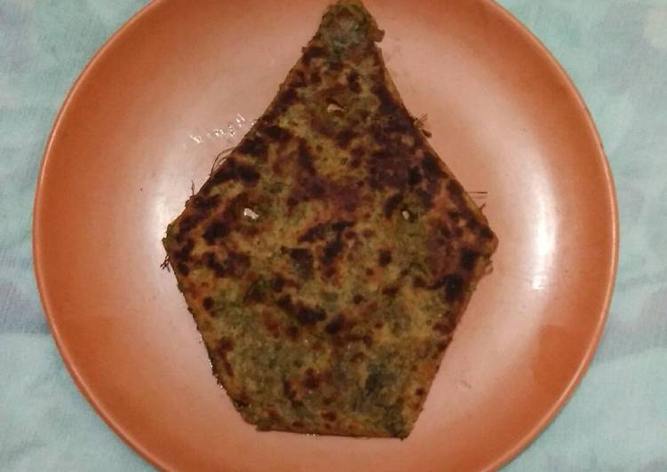 Recipe of Favorite Methi allu paratha
