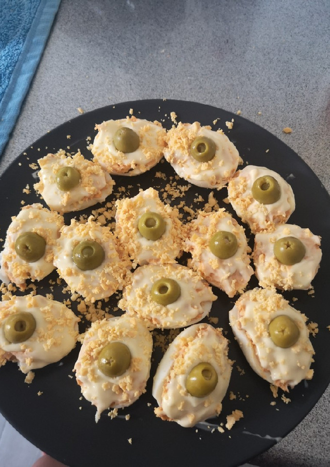 Una foto de Huevos rellenos