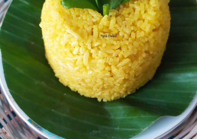  Resep  Nasi  Kuning  untuk  jualan  oleh Nyak Haikal Cookpad