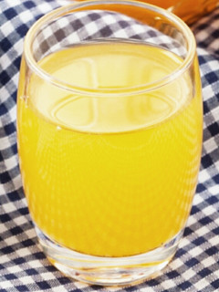 A picture of Yummy,cool,seedless passion fruit juice.