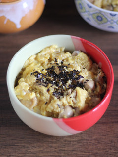 Foto resep Oyakodon | Chicken and Egg Rice Bowl (親子丼)