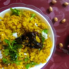 Avalakki puliyogare A picture of Avalakki puliyogare.