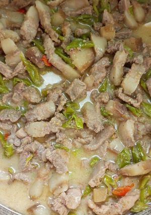 A picture of Bicol express.