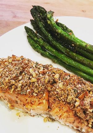 A picture of Almond Crusted Trout.