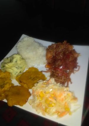 Una foto de Estofado de pollo (muslo)