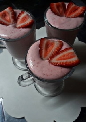 Una foto de Mousse de frutilla