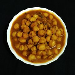 A picture of Iron rich Chana Masala.