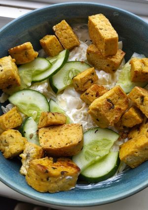 Tejfölös tészta tofuval recept fotója