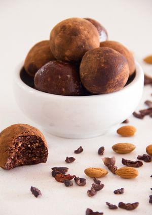 Una foto de Bolitas de almendras en 5 min