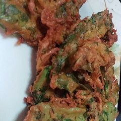 A picture of Crispy palak k pakory.