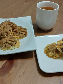雙層包心曲奇(香草奶油、拿鐵咖啡曲奇)中間有夾層喔! 的食譜成品照片