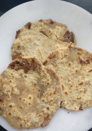 A picture of Mini Apple Paratha.