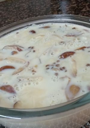 દૂધપાક(dudhpaak recipe in Gujarati) રેસીપી મુખ્ય ફોટો
