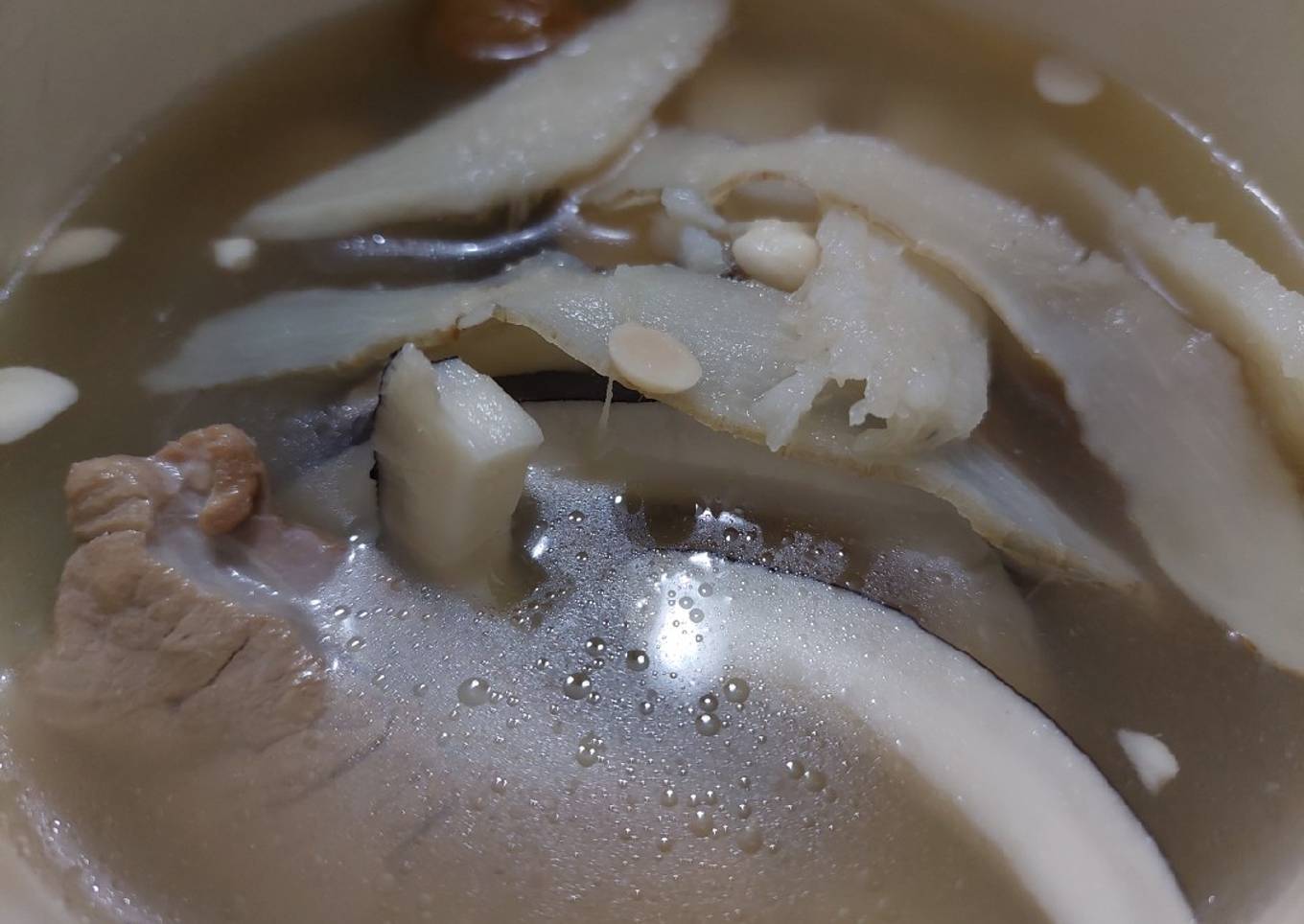 Chinese Sea Coconut Pork Bone Soup 海底椰豬骨湯