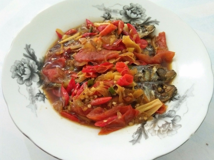 Bagaimana Membuat Ikan Tongkol Kuah Asam Pedas yang Bikin Ngiler