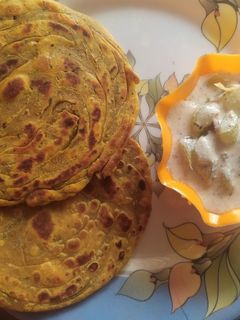 मसाला लच्छा पराठा (Masala Lachha Paratha Recipe in Hindi) रेसिपी मुख्य फोटो