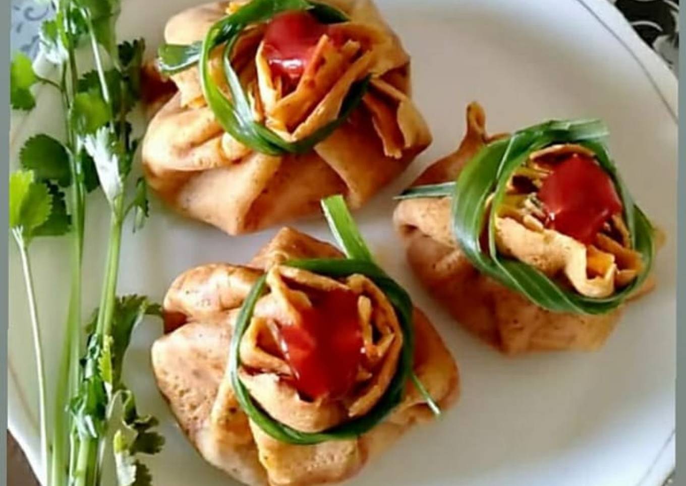 Stuffed Besan Chilla Potli