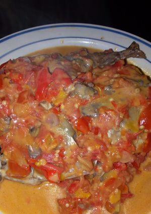 A picture of Coconut fish sauce.