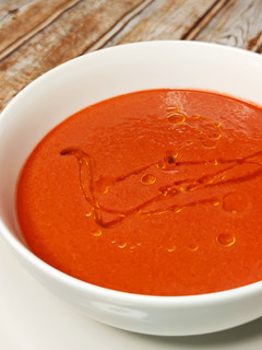 Una foto de Gazpacho de remolacha