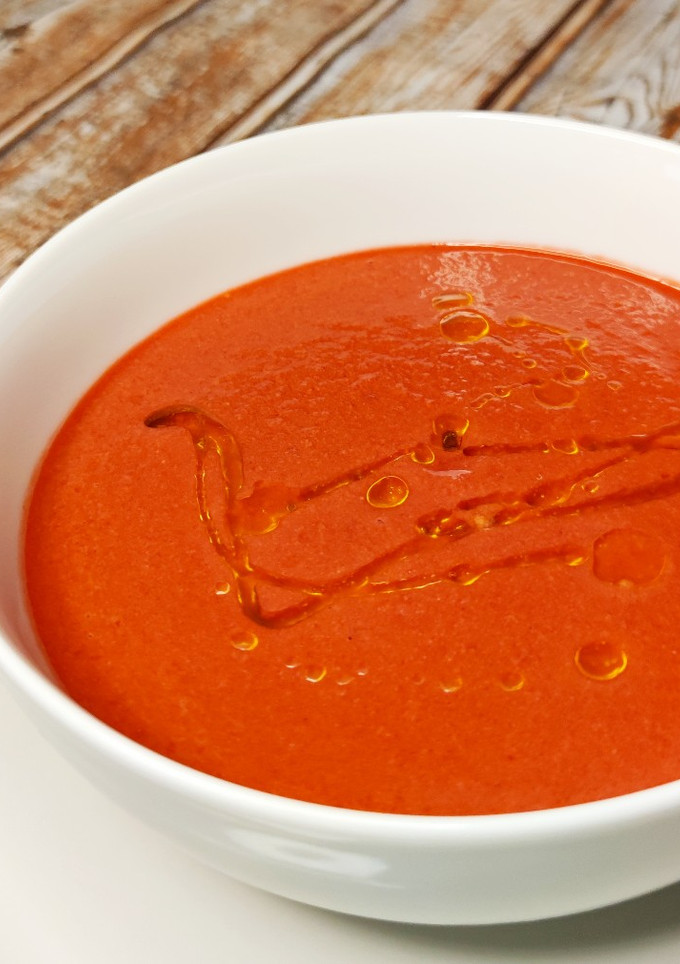 Una foto de Gazpacho de remolacha