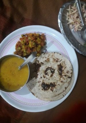 मसूर की लाल दाल (masoor ki lal dal recipe in Hindi) रेसिपी मुख्य फोटो