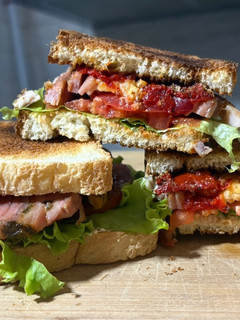 Una foto de 🍗Sándwiches Arrolladito de Pollo ✅