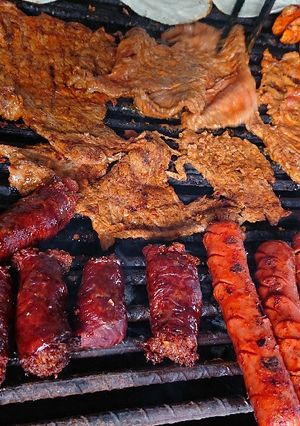 Una foto de Aderezo rojo para carne asada
