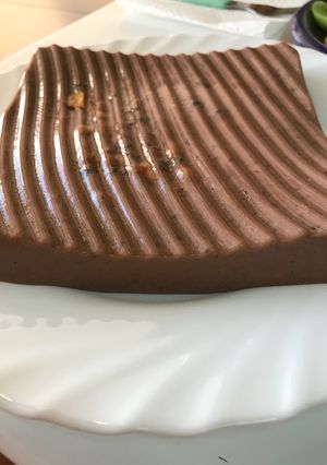 Foto principal de Flan sin azúcar de chocolate y frutas desecadas