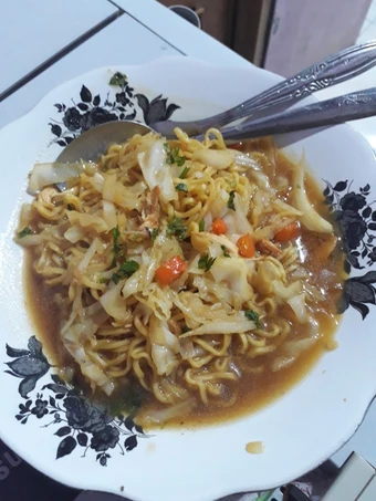 Cara Mudah Membuat Resep Mie tek tek yang Lezat Sekali Anti Ribet, Uenak Banget
