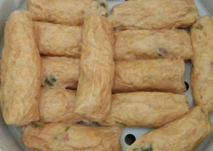 Resep Lumpia Ayam Udang Kulit Tahu Oleh Ika Nurvitta S Cookpad