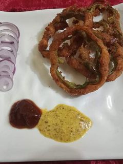 ক্যাপ্সিকাম রিং ফ্রাই (capsicum ring fry recipe in Bengali) রেসিপির প্রধান ছবি
