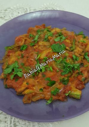 صورة لوصفة شكشوكة بالبصل والكوسة🥘