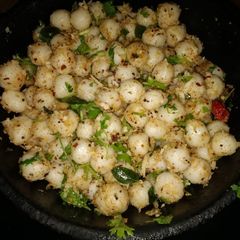 A picture of Rice Kozhakattai.